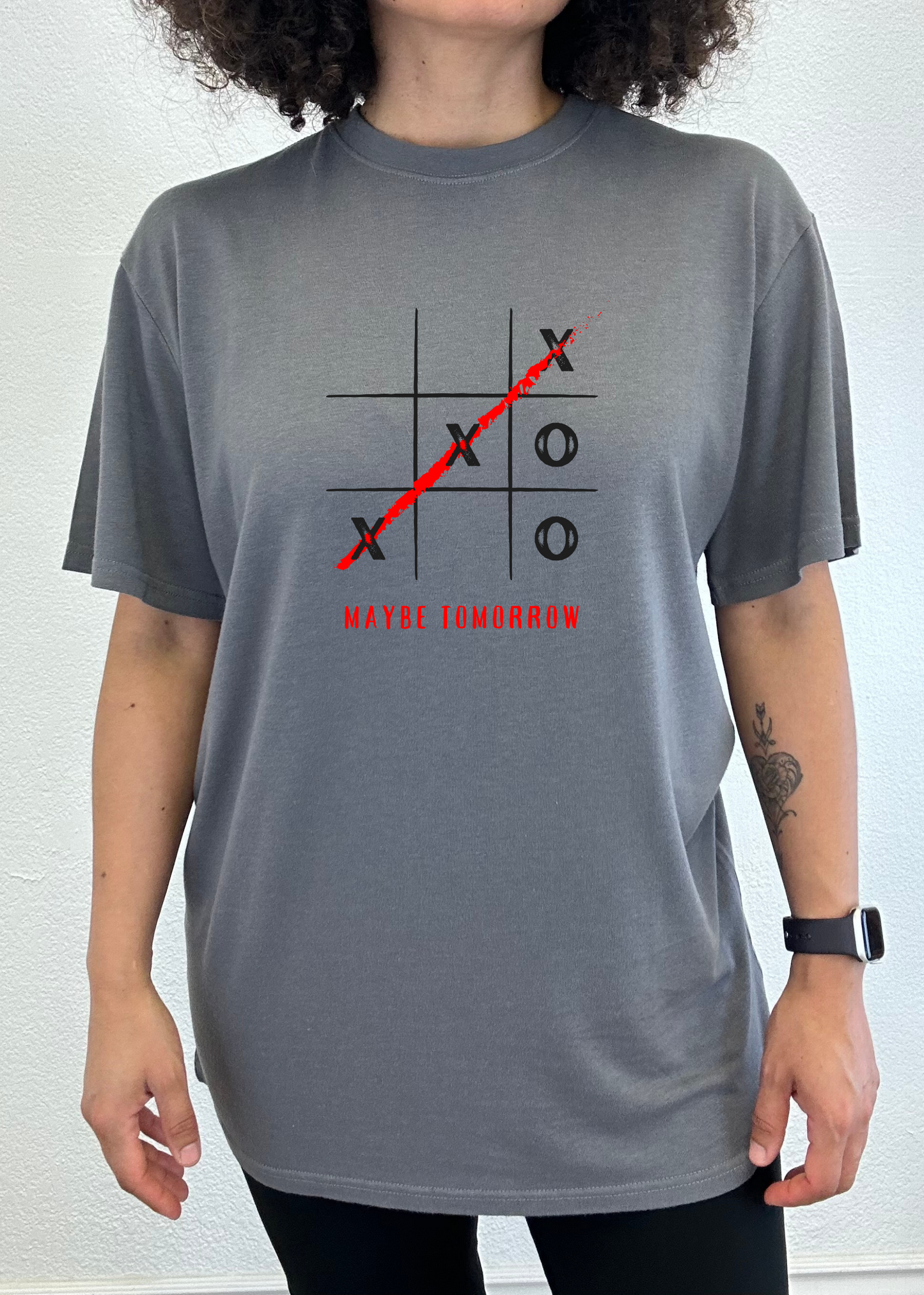 Camiseta gráfica unisex de bambú/algodón "Maybe Tomorrow"