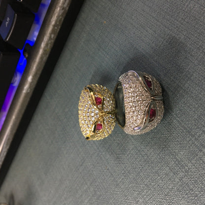 Anillo con incrustaciones de circonio, diseño de búho y estilo hip-hop